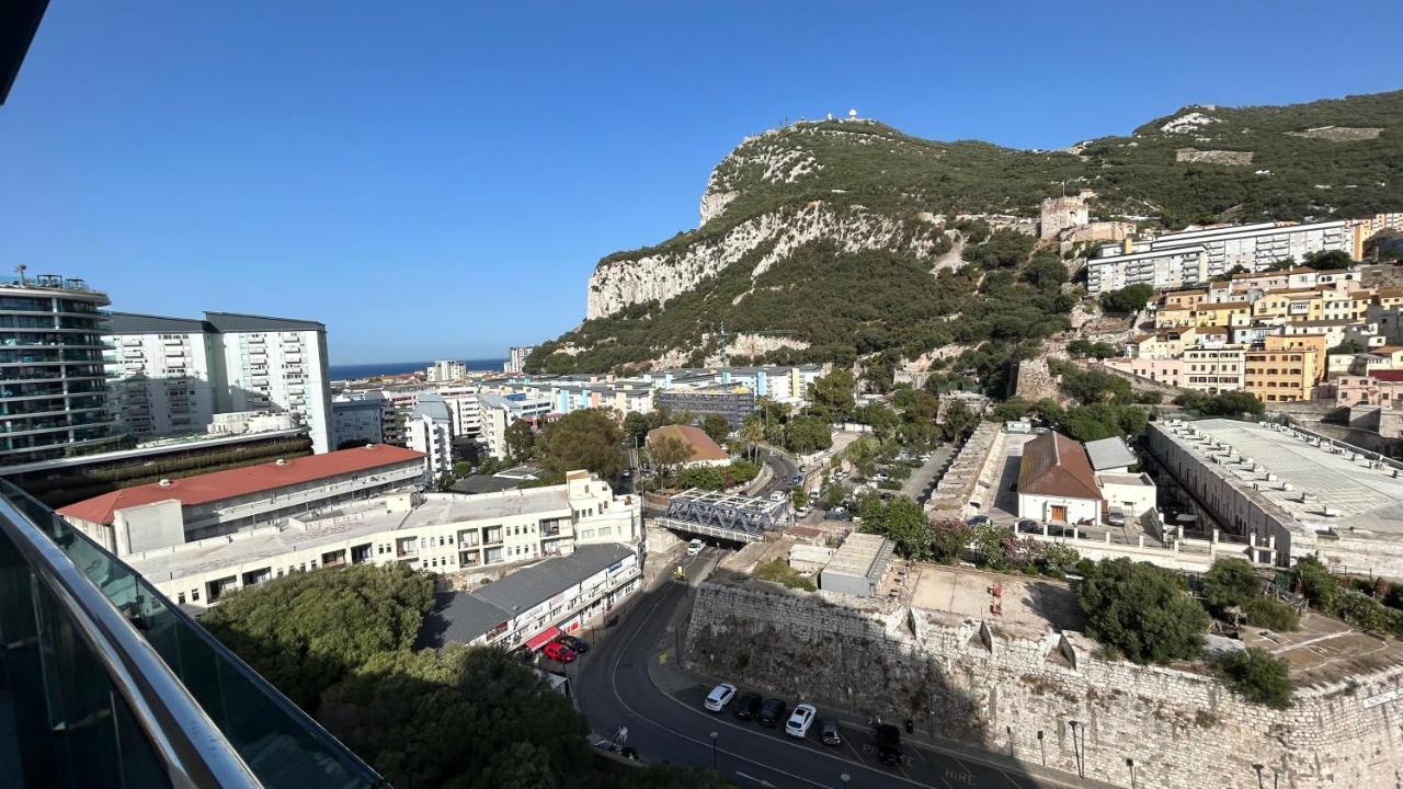Ocean Village Luxury 2 Bed 2 Bath Apartment - Amazing Views - Pools And Jacuzzis Gibraltar Luaran gambar