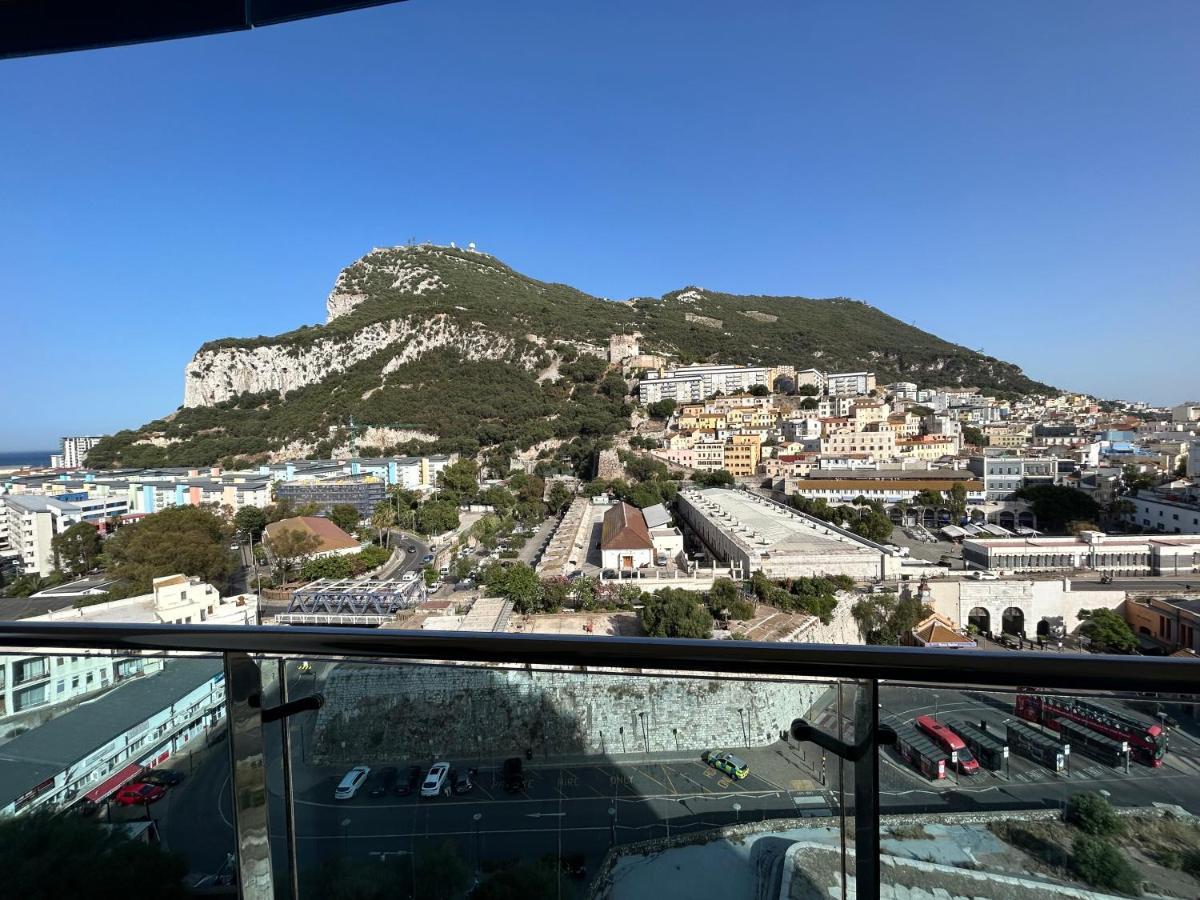 Ocean Village Luxury 2 Bed 2 Bath Apartment - Amazing Views - Pools And Jacuzzis Gibraltar Luaran gambar