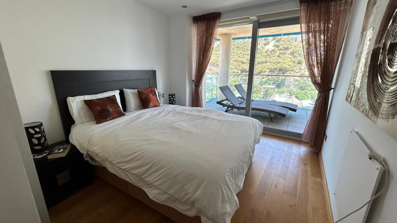 Ocean Village Luxury 2 Bed 2 Bath Apartment - Amazing Views - Pools And Jacuzzis Gibraltar Luaran gambar