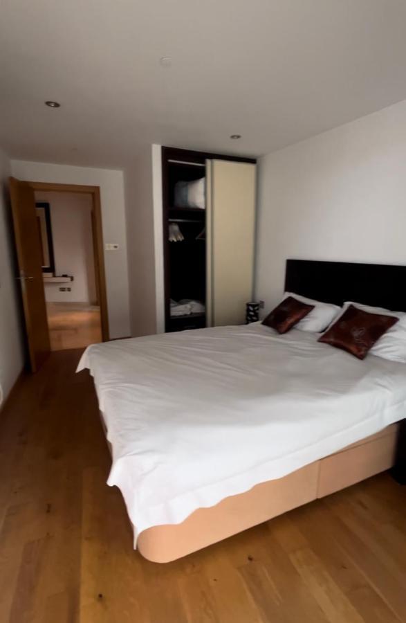 Ocean Village Luxury 2 Bed 2 Bath Apartment - Amazing Views - Pools And Jacuzzis Gibraltar Luaran gambar