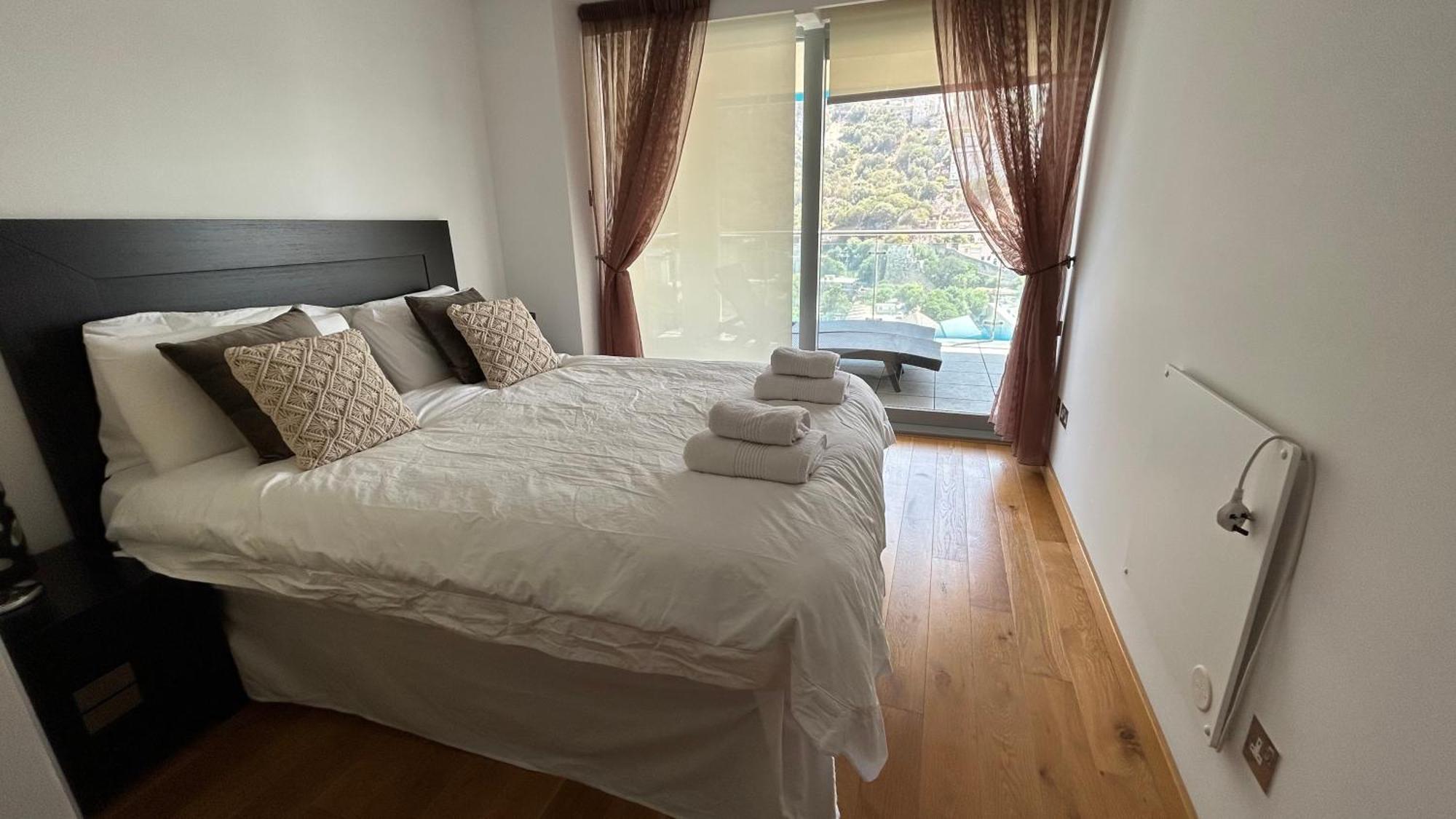 Ocean Village Luxury 2 Bed 2 Bath Apartment - Amazing Views - Pools And Jacuzzis Gibraltar Luaran gambar